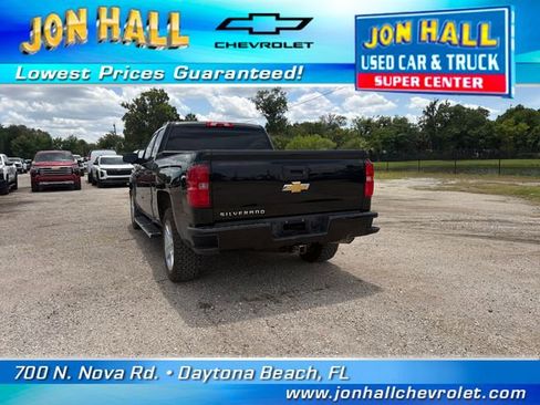 Used 2018 Chevrolet Silverado 1500 Custom w/ Custom Value Package RWD image 10
