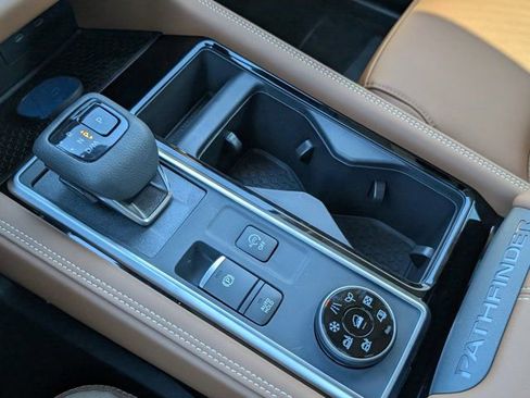 New 2026 Nissan Pathfinder Platinum w/ Cargo Package image 17