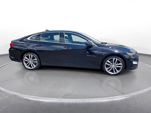 Used 2023 Chevrolet Malibu LT FWD image 9
