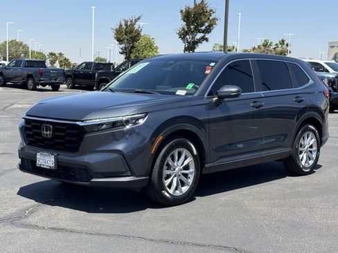 Used 2023 Honda CR-V EX-L image 3