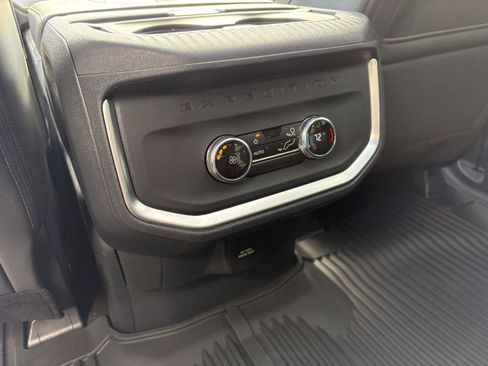 New 2026 Ford Expedition Active image 18