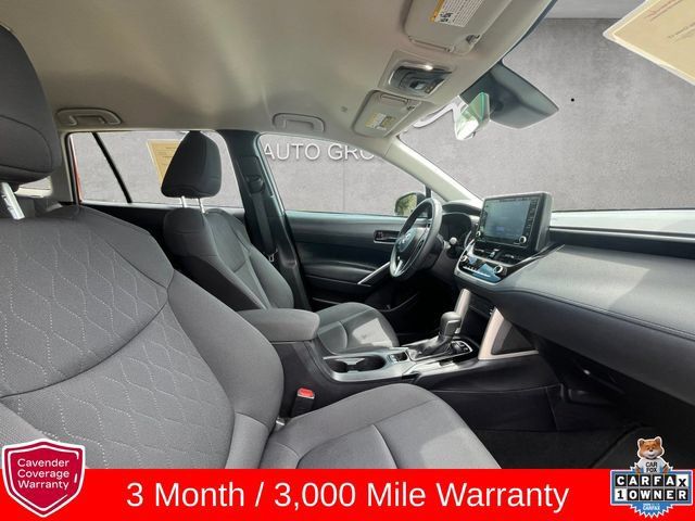 Used 2022 Toyota Corolla Cross LE FWD image 24