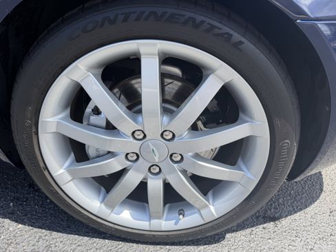 Used 2006 Aston Martin DB9 Volante RWD image 9
