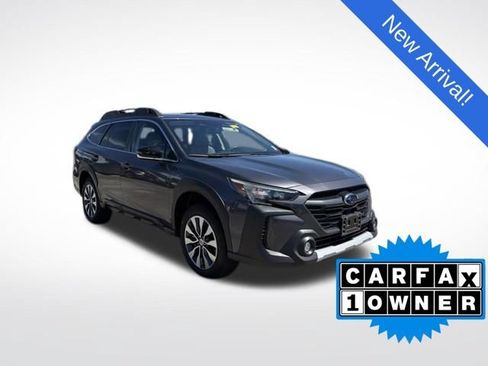 Used 2023 Subaru Outback Limited AWD/4WD image 1