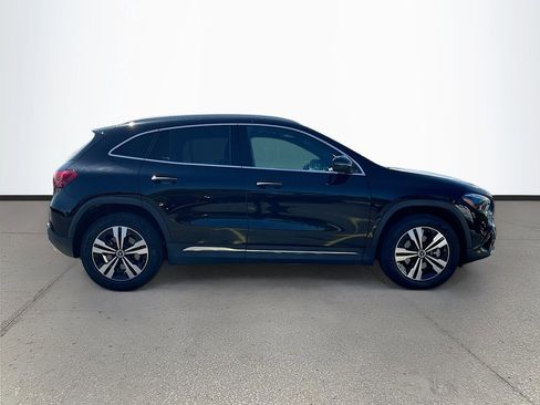 Used 2025 Mercedes-Benz GLA 250 image 8