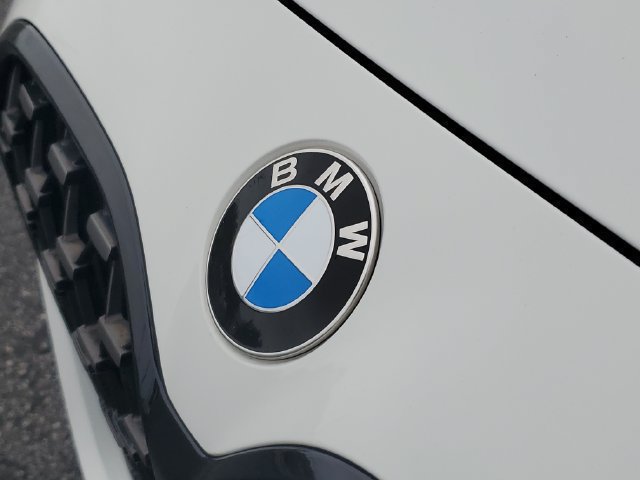 Used 2021 BMW M440i Convertible w/ Executive Package RWD image 28