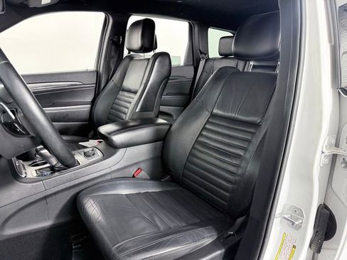 Used 2019 Jeep Grand Cherokee Limited X image 11