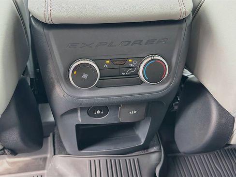 New 2026 Ford Explorer Active w/ Active Comfort Package AWD/4WD image 27