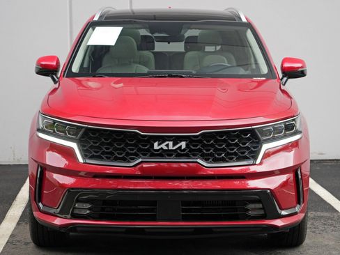 Used 2022 Kia Sorento SX w/ Panoramic Sunroof Package AWD/4WD image 42