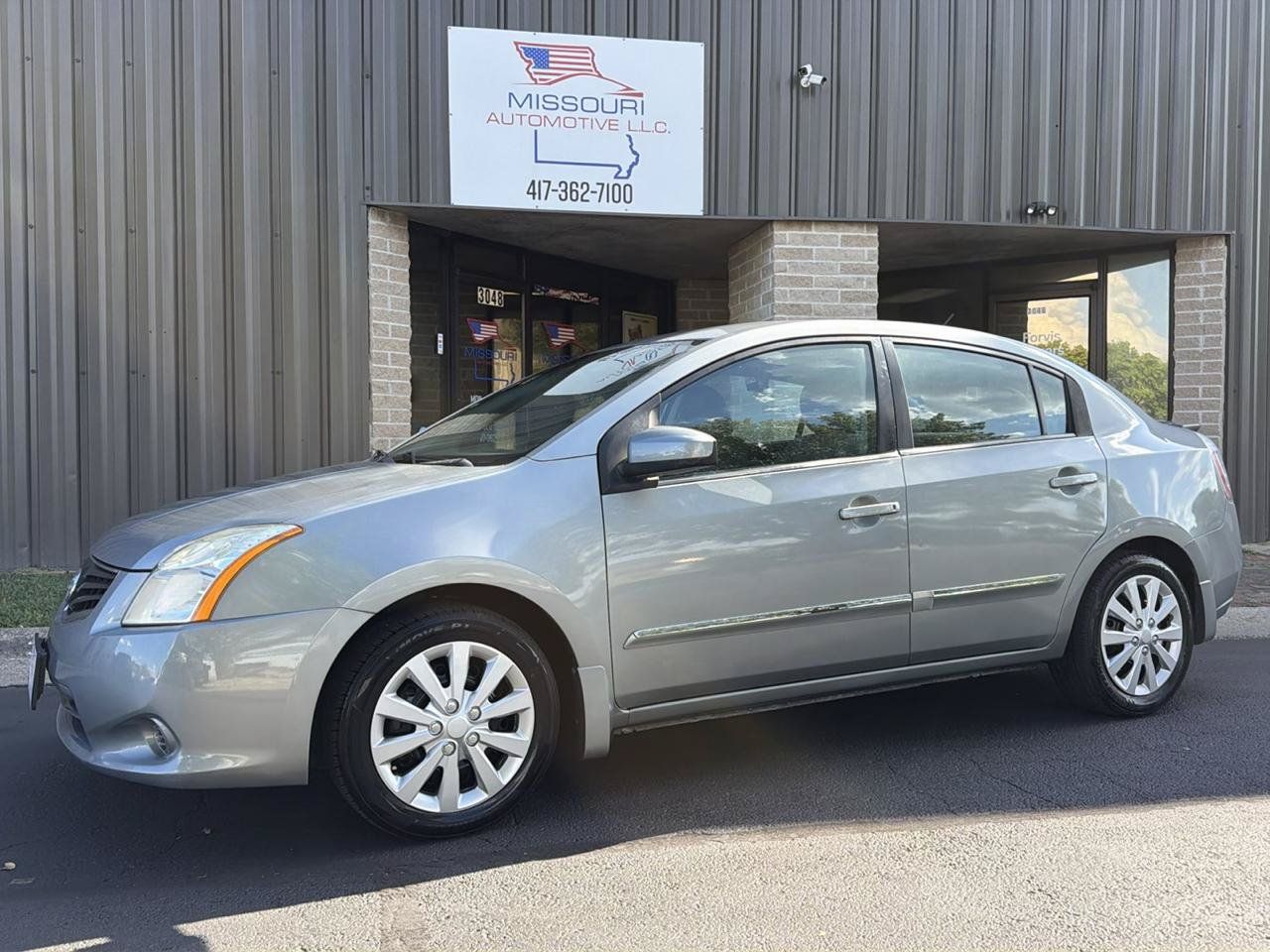 Used 2011 Nissan Sentra 2.0 S FWD image 2