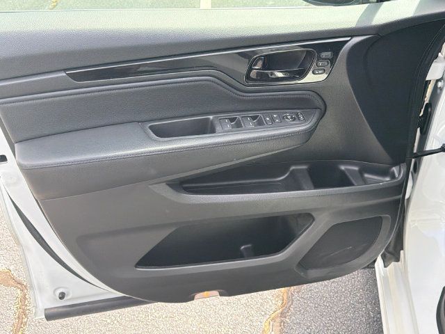 Used 2022 Honda Odyssey Touring image 11
