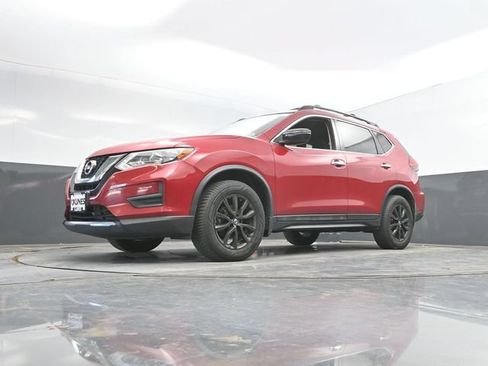 Used 2017 Nissan Rogue SV w/ Midnight Edition Package AWD/4WD image 44