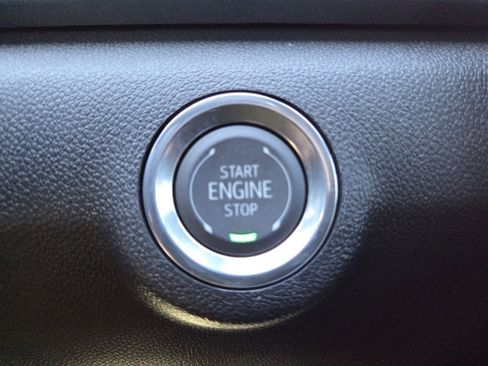 New 2026 GMC Terrain Elevation w/ Elevation Premium Package FWD image 9