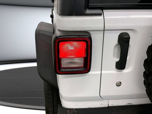 Used 2020 Jeep Wrangler Unlimited Sport AWD/4WD image 23