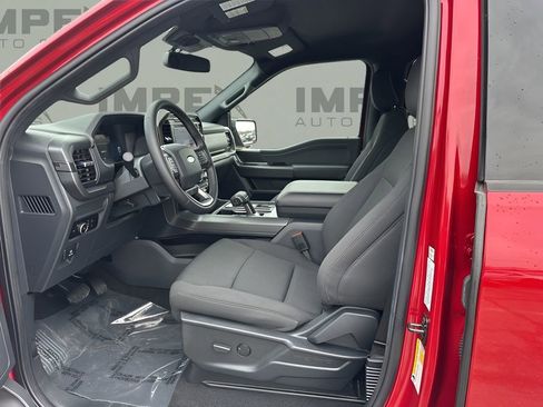 Used 2024 Ford F150 XLT w/ XLT Black Appearance Package image 9