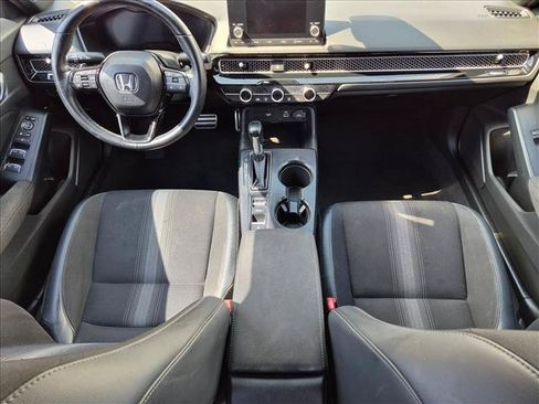 Used 2023 Honda Civic Sport image 16