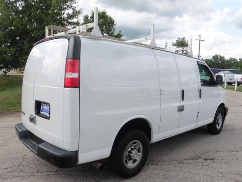 Used 2019 Chevrolet Express 2500 w/ Driver Convenience Package RWD image 20