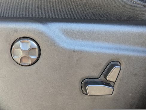 Used 2025 Dodge Durango GT image 24