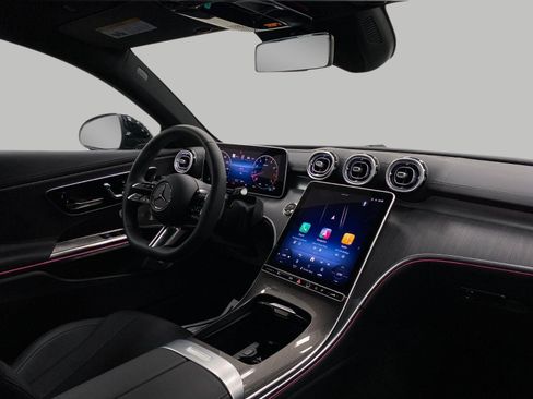Certified 2026 Mercedes-Benz CLE 300 4MATIC Coupe image 18
