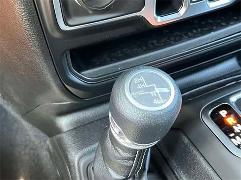 New 2025 Jeep Wrangler Sport S image 30