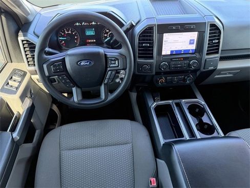 Used 2019 Ford F150 XLT image 16