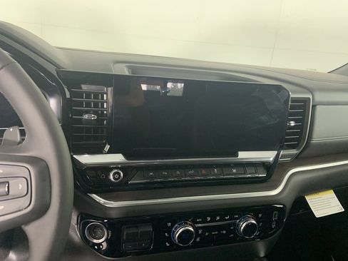 Used 2025 GMC Sierra 1500 SLT w/ SLT Premium Plus Package image 13