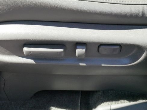 Used 2015 Honda Odyssey EX-L image 19