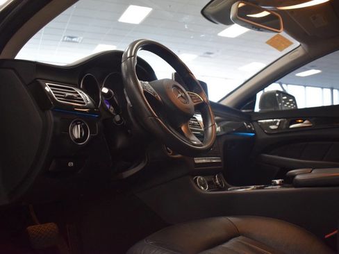 Used 2016 Mercedes-Benz CLS 400 CLS 400 4dr Sedan image 39