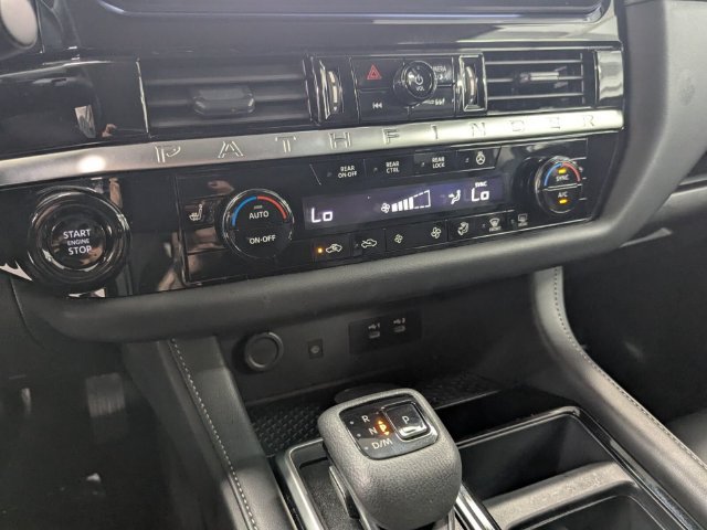 Certified 2026 Nissan Pathfinder SL FWD image 23