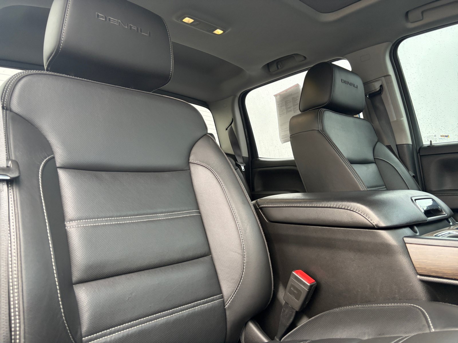 Used 2019 GMC Sierra 2500 Denali w/ Duramax Plus Package AWD/4WD image 31