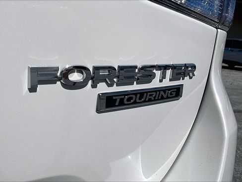 Used 2022 Subaru Forester Touring image 24