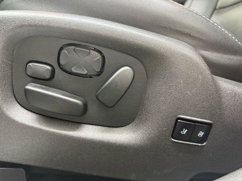 Used 2013 Ford Taurus Limited image 10