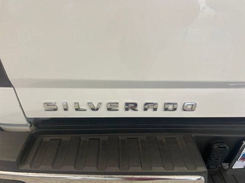 Used 2019 Chevrolet Silverado 2500 LTZ w/ Duramax Plus Package AWD/4WD image 8