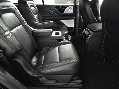 New 2026 Lincoln Aviator Reserve AWD/4WD image 19