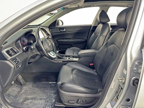 Used 2020 Kia Optima Premium image 16