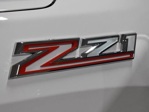 Used 2024 Chevrolet Silverado 1500 RST image 32