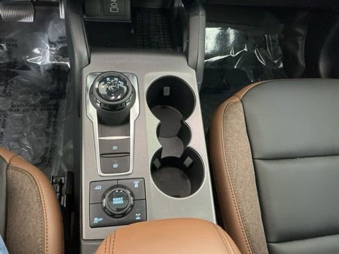 Used 2025 Ford Bronco Sport Outer Banks w/ Sasquatch Outer Banks Package image 21