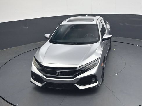 Used 2018 Honda Civic Sport Touring image 28