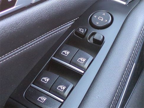 Used 2025 BMW X5 sDrive40i image 24