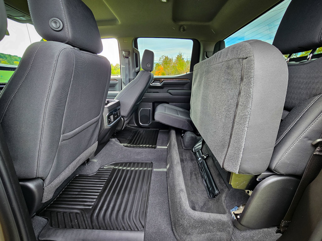 Used 2023 GMC Sierra 1500 Elevation w/ LPO, Elevation Black Package AWD/4WD image 31