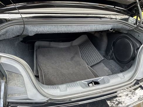 Used 2024 Ford Mustang GT Premium image 17