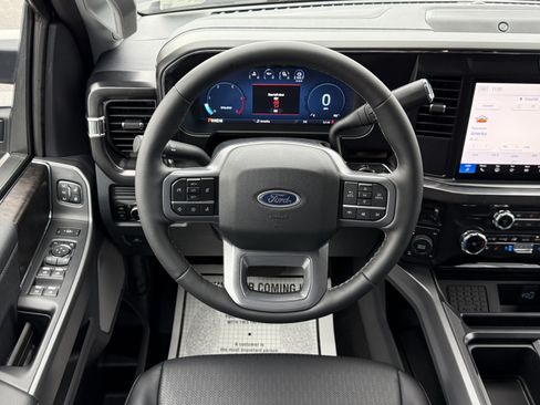 New 2026 Ford F250 Lariat w/ FX4 Off-Road Package AWD/4WD image 10