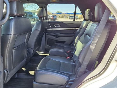 Used 2017 Ford Explorer Sport w/ Equipment Group 401A image 11