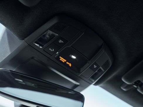 Used 2025 Porsche 911 Turbo S image 76