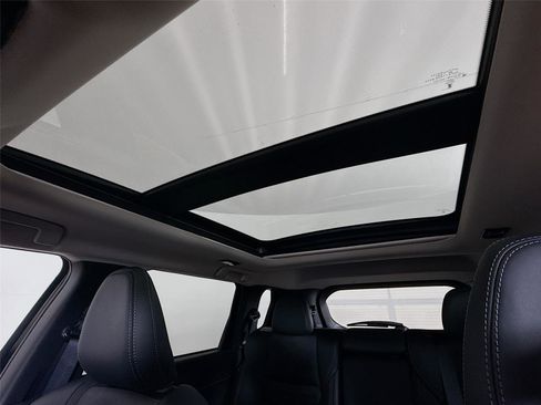 New 2026 Mitsubishi Outlander SE image 19