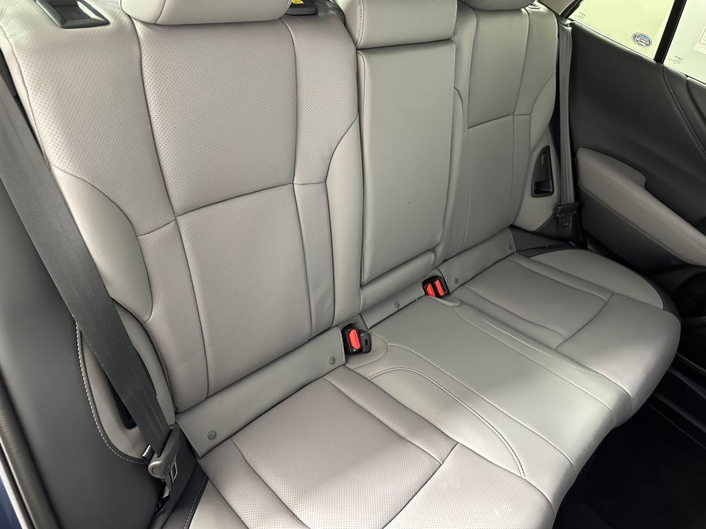Used 2025 Subaru Outback Limited AWD/4WD image 29