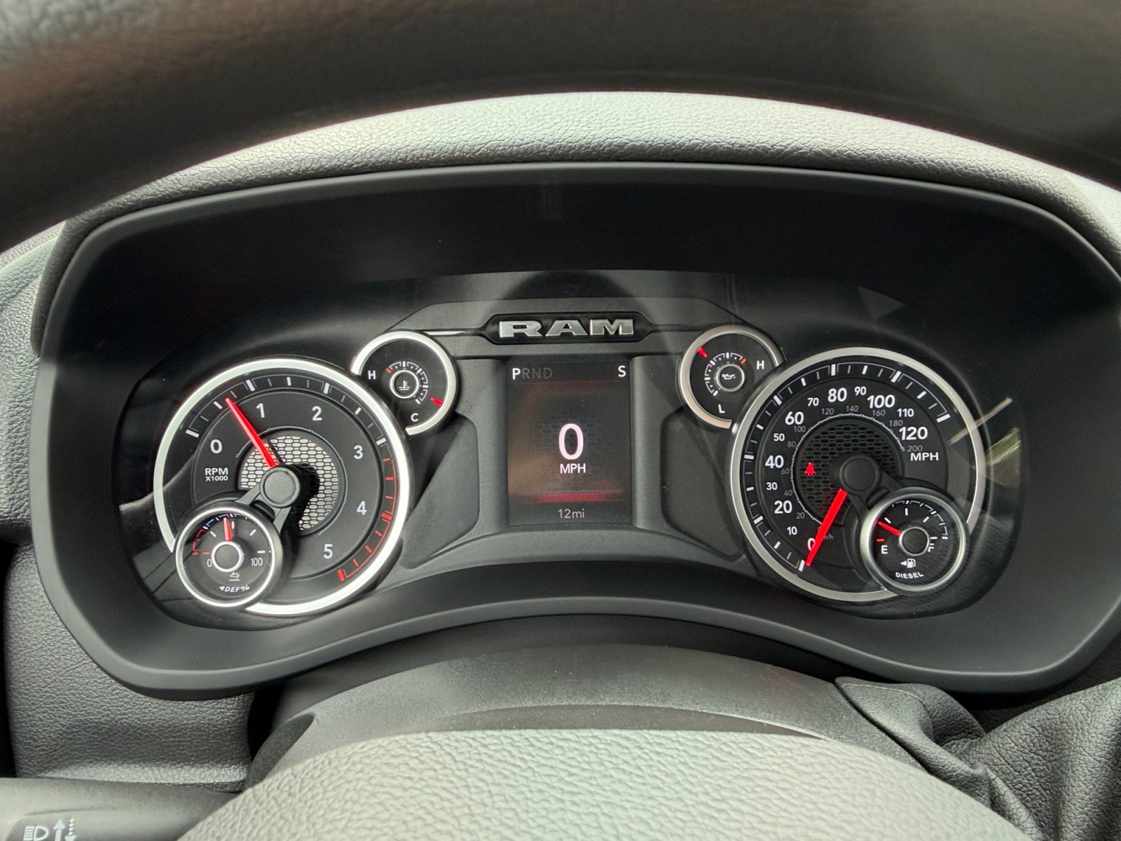 New 2027 RAM 3500 Tradesman AWD/4WD image 13