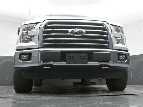 Used 2016 Ford F150 XLT w/ Equipment Group 302A Luxury image 29