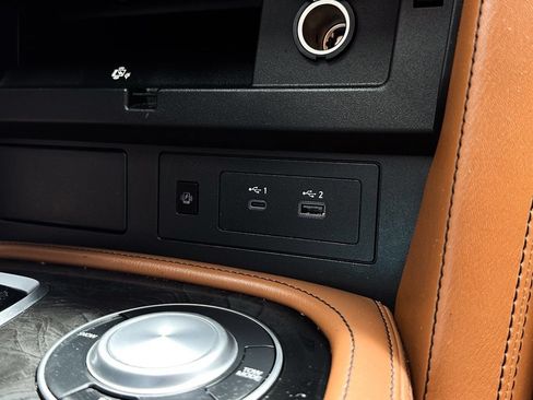 Used 2024 INFINITI QX80 Sensory w/ All-Season Package RWD image 13