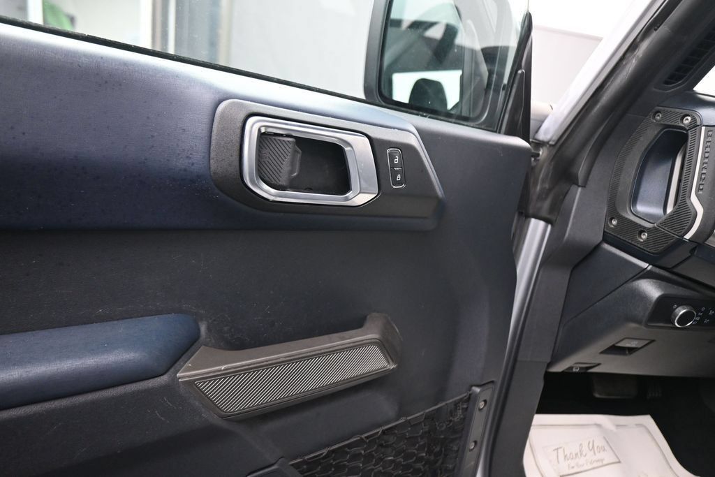 Used 2021 Ford Bronco Outer Banks AWD/4WD image 40
